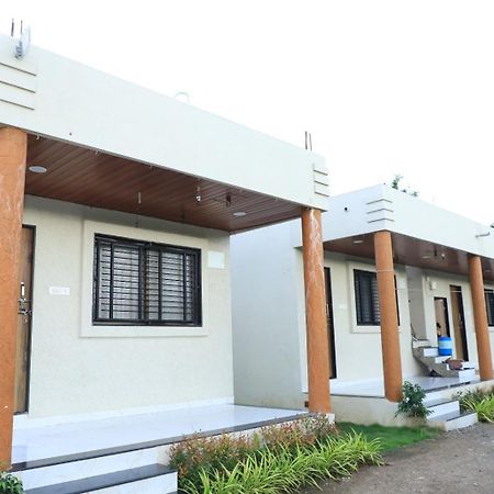 Shri Balaji Resort Ellora Екстер'єр фото