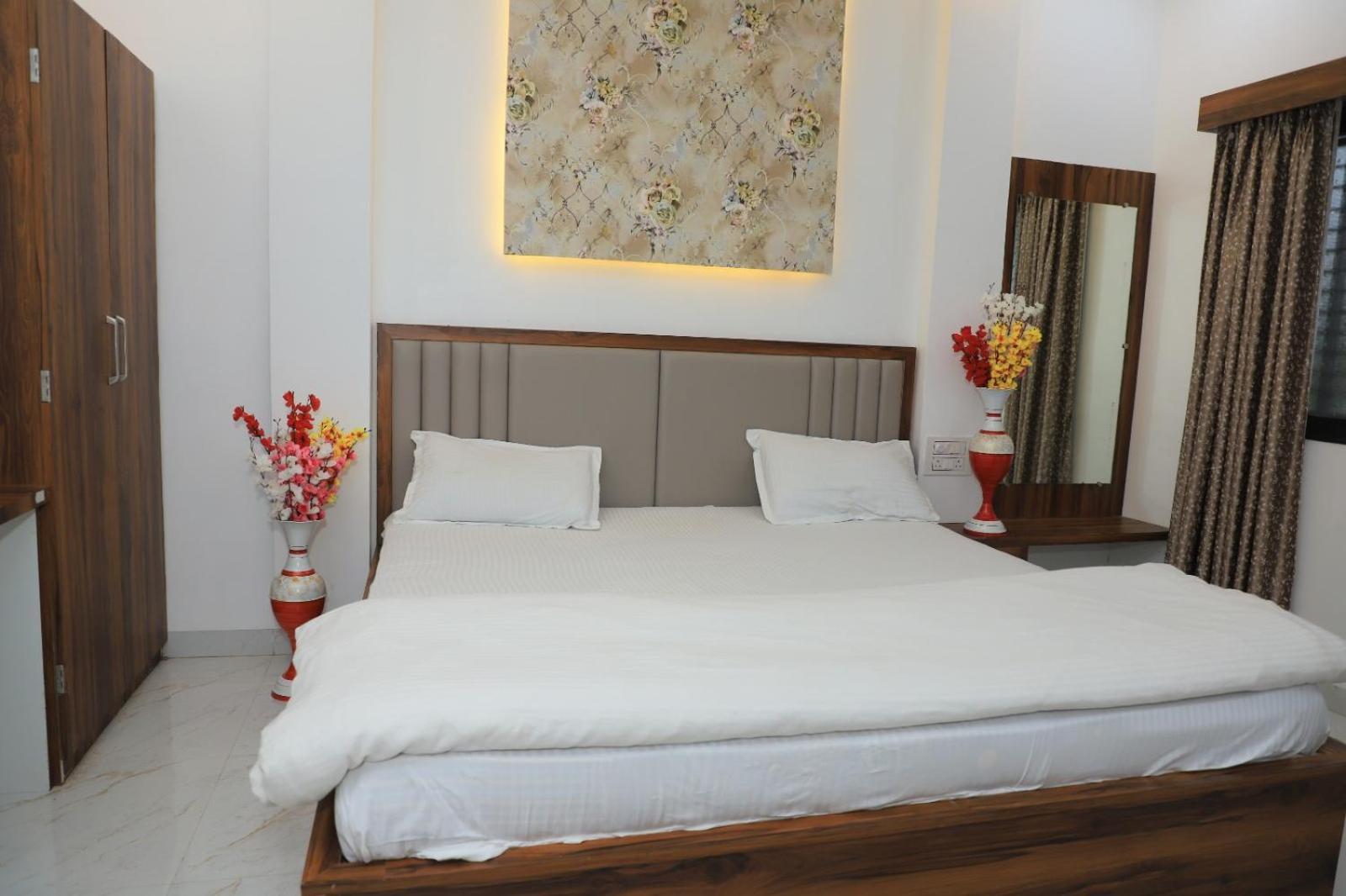 Shri Balaji Resort Ellora Екстер'єр фото